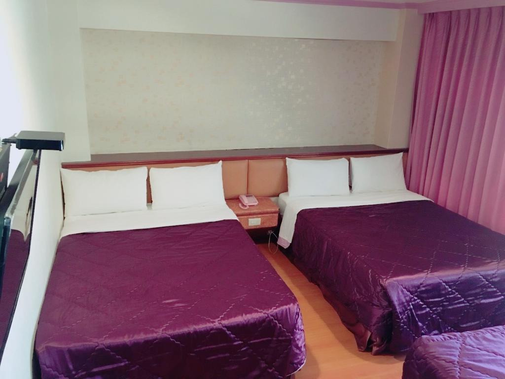 รุย กู โฮเทล Hotel เกาสง ภายนอก รูปภาพ