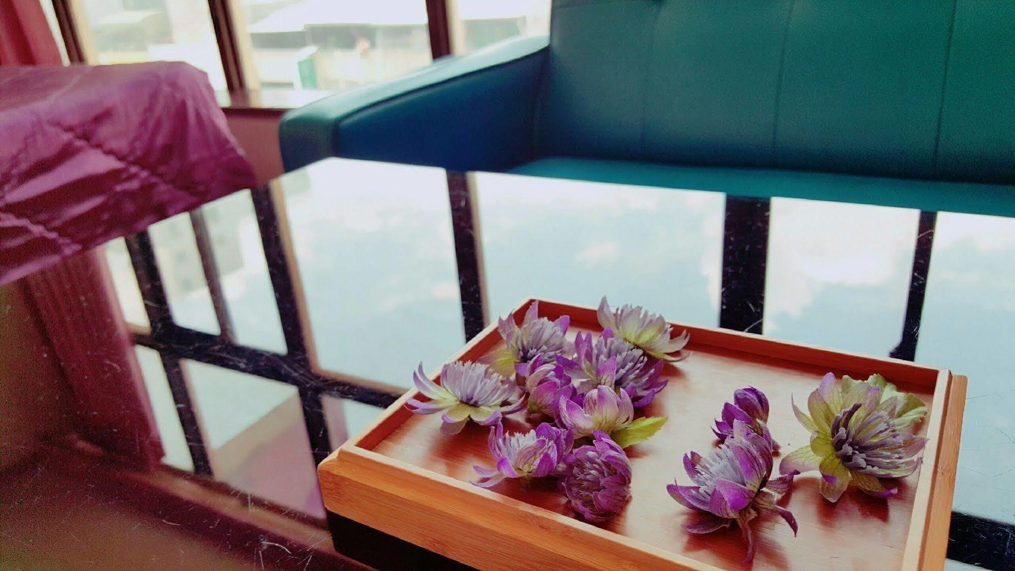 รุย กู โฮเทล Hotel เกาสง ภายนอก รูปภาพ