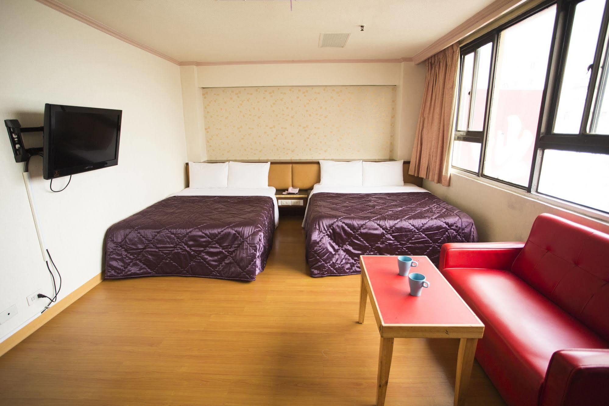รุย กู โฮเทล Hotel เกาสง ภายนอก รูปภาพ