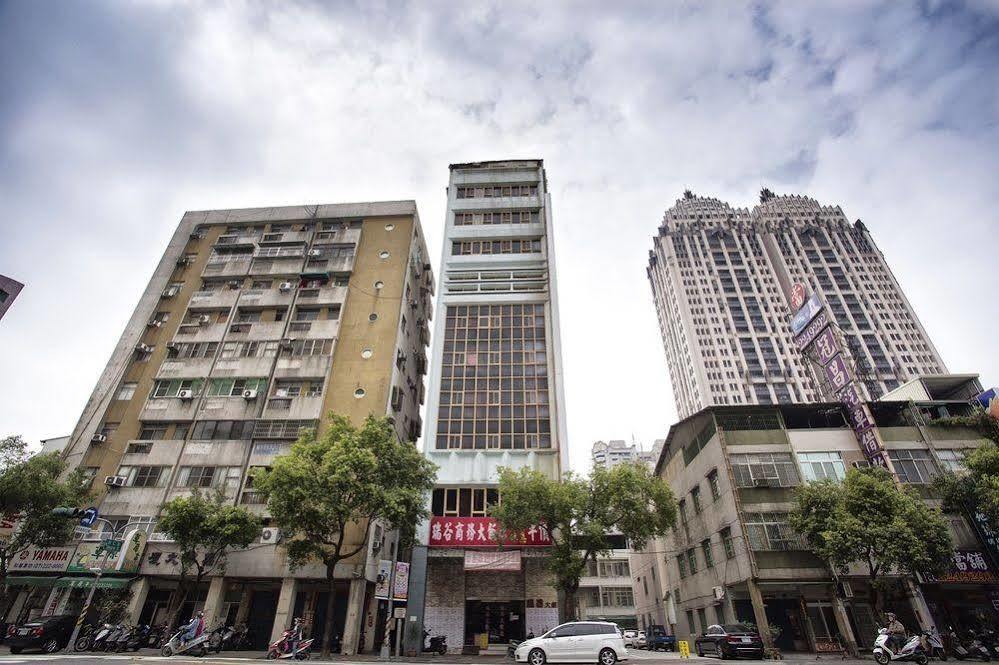 รุย กู โฮเทล Hotel เกาสง ภายนอก รูปภาพ